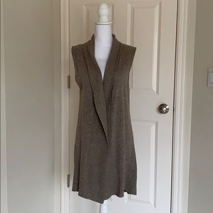 Max Studio Sleeveless knit long vest Size M